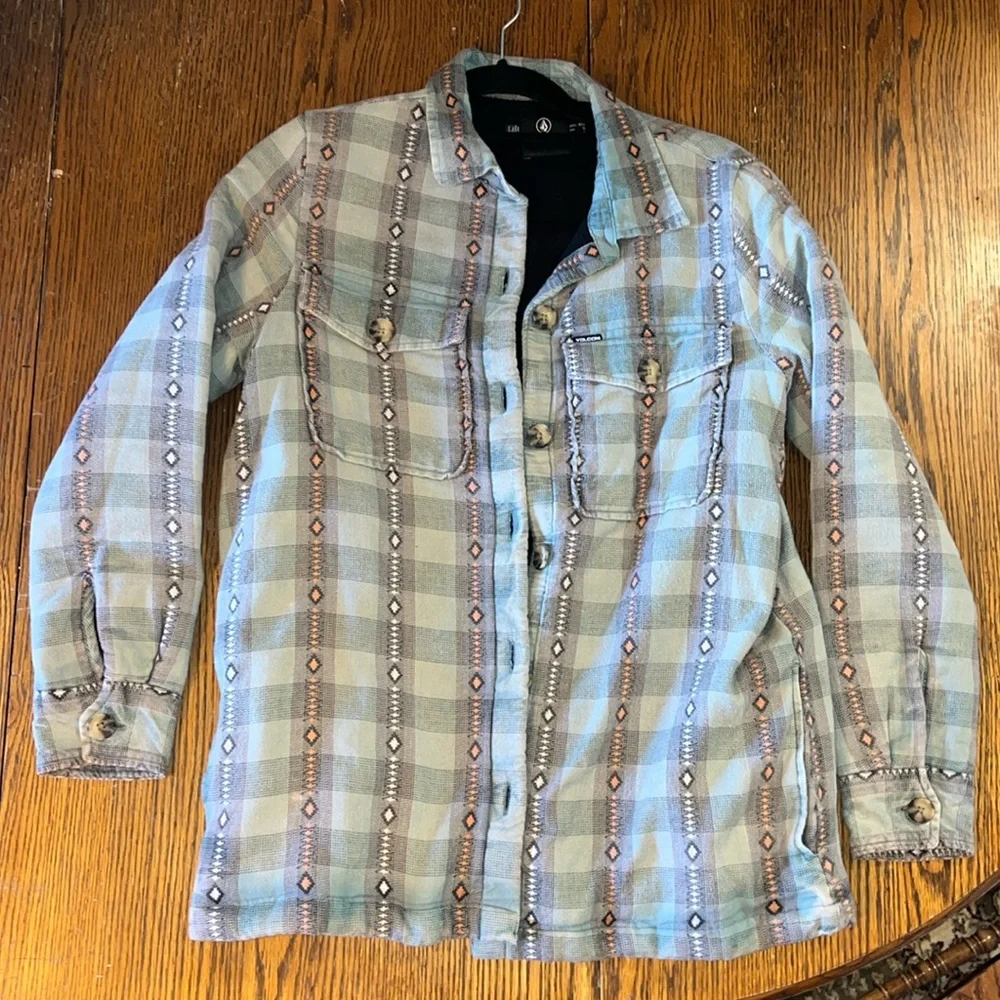Volcom shacket - Picture 1 of 5